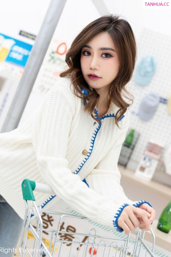 綺裡嘉 绮里嘉 [XiuRen]高清写真图 2021.11.23 No.4257 绮里嘉ula第3张图片
